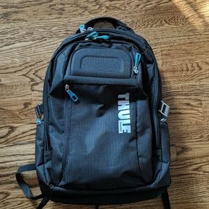 Thule Crossover 21L backpack